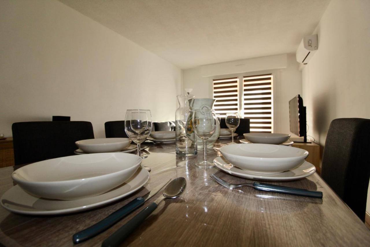 Logement Renove Avec Mobilier 2023 Apartment Avignon Bagian luar foto