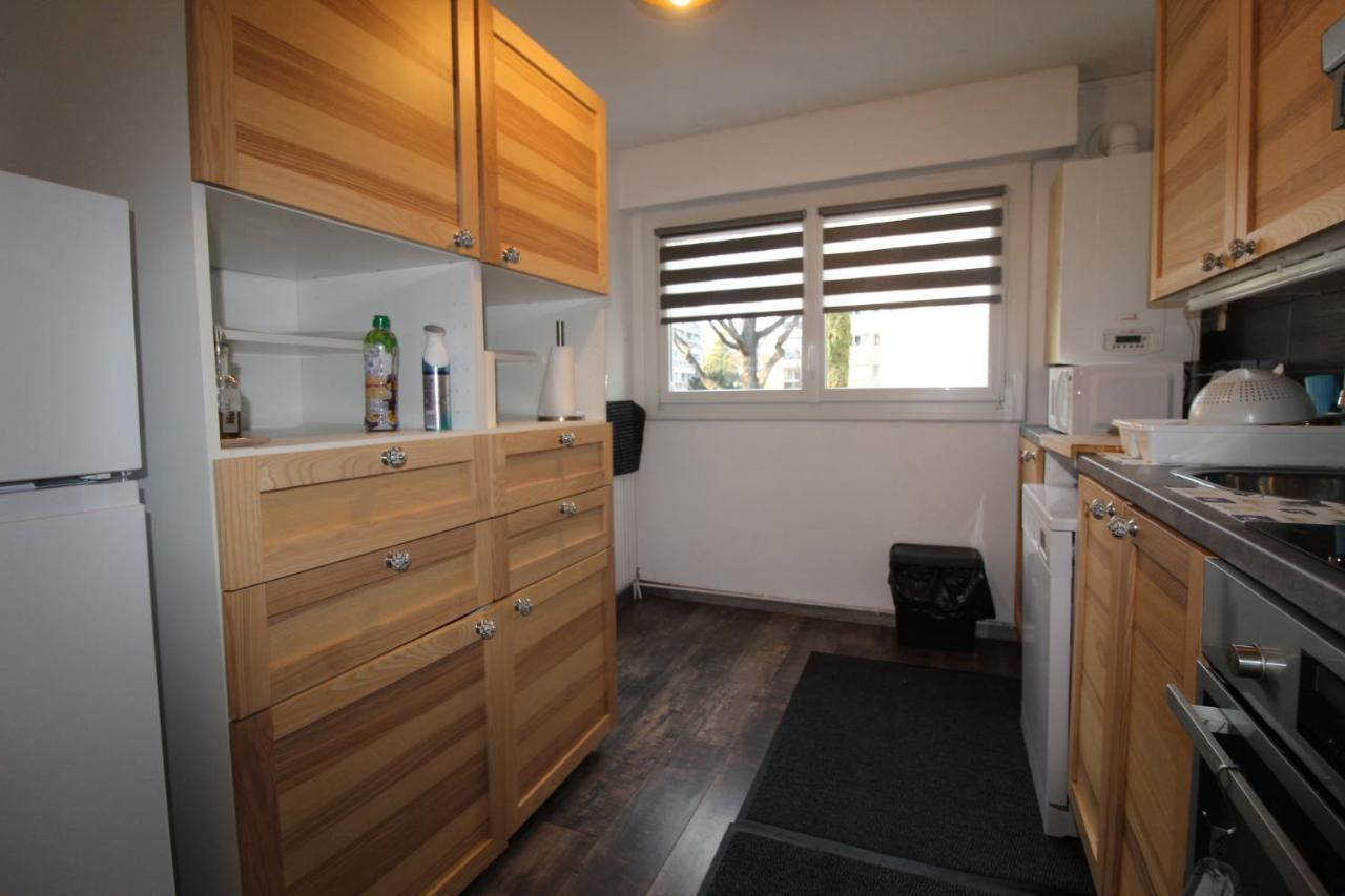 Logement Renove Avec Mobilier 2023 Apartment Avignon Bagian luar foto